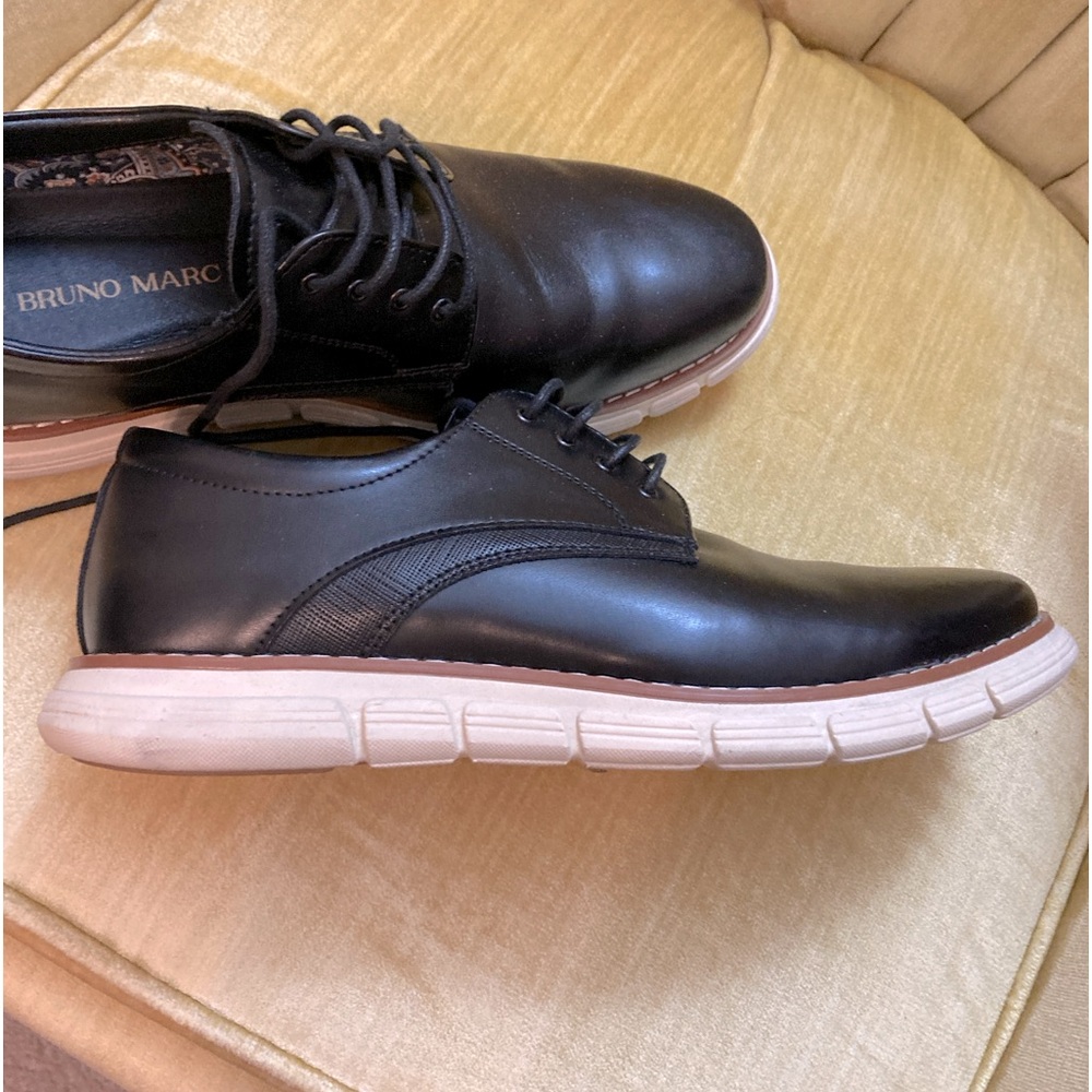 Men's black dress shoes 8.5